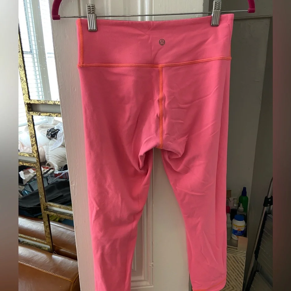 Lululemon reversible leggings - Picture 4 of 4